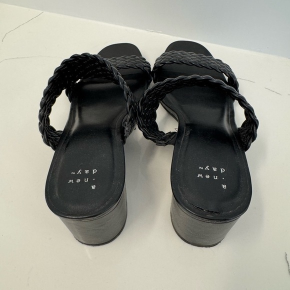 A New Day Black Braided/Woven Block Heels- Size 9.5 - Picture 8 of 11